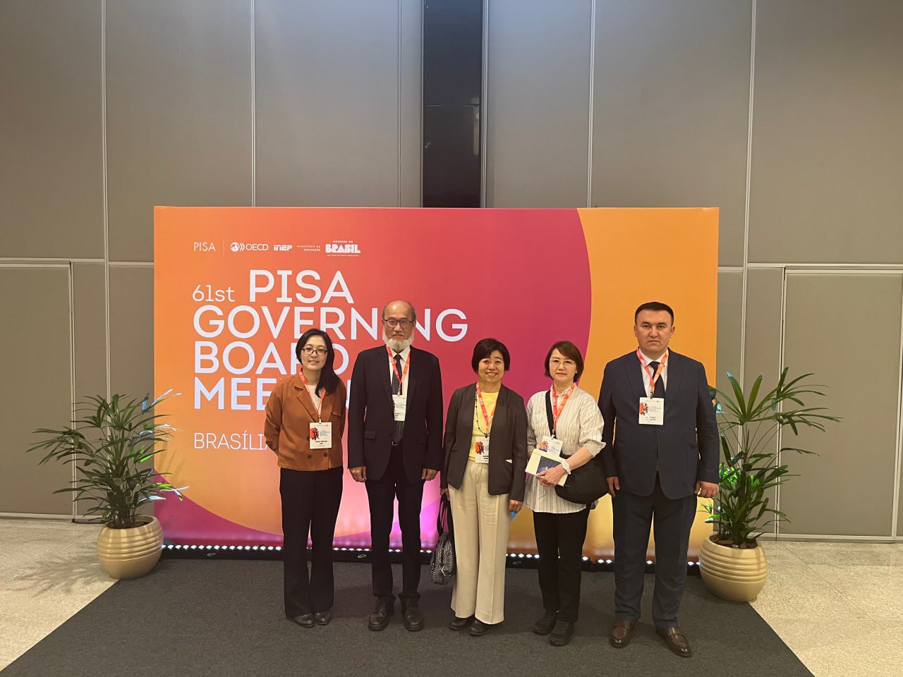 #brazıliya #PISA  Institut rektori Abduvali Ismailov boshchiligidagi delegatsiya Braziliyada bo‘lib o‘tayotgan O‘quvchilar savodxonligini baholash bo‘yicha xalqaro dastur (PISA) Boshqaruv kengashining 61-sessiyasida qatnashmoqda