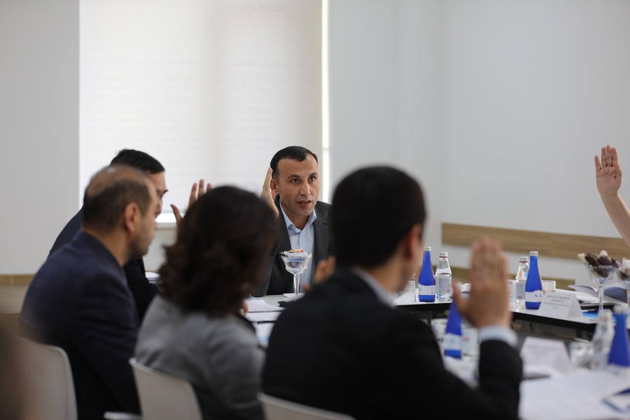 A.Avloniy nomidagi pedagogik mahorat milliy instituti huzuridagi pedagogika fanlari bo‘yicha ilmiy daraja beruvchi PhD.28/30.12.2019.Ped.68.01 raqamli Ilmiy Kengash qoshidagi 13.00.07- Ta‘limda menejment ixtisosligi bo‘yicha Kafedra seminarining navbatdagi yig‘ilishi bo‘lib o‘tdi.