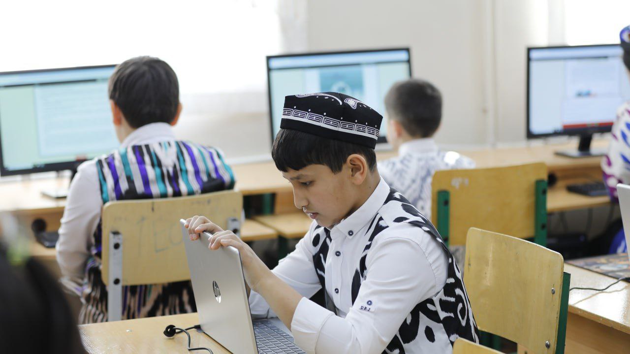 Respublika miqyosida o‘tkazilayotgan “O‘qish savodxonlari” tanlovining uchinchi kuni davom etmoqda