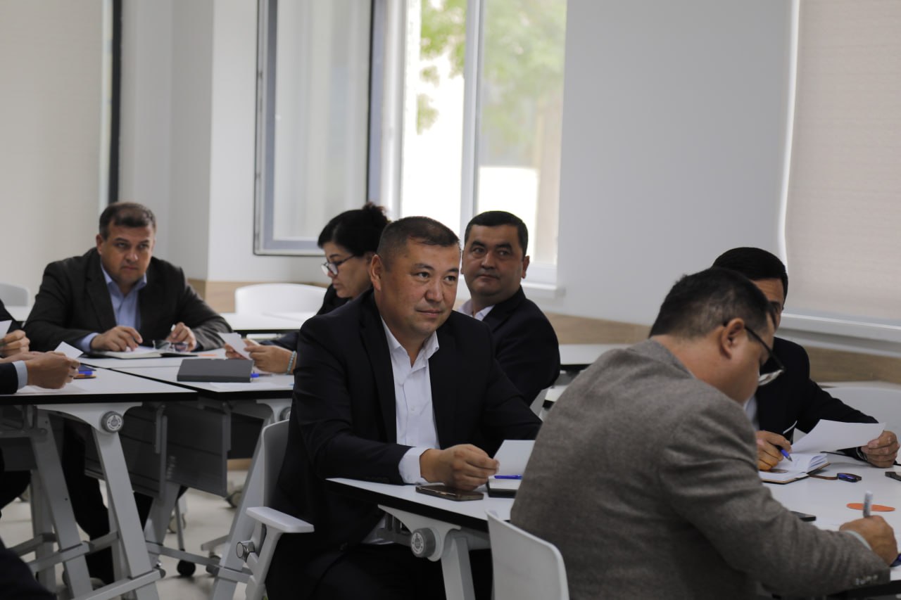 Texnikum rahbarlari uchun tashkil etilgan menejerlik o‘quv kurslari davom etmoqda.