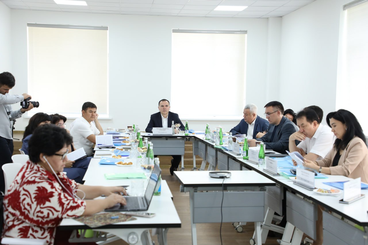 Ilmiy darajalar beruvchi kengashning navbatdagi yig‘ilishi o‘tkazildi